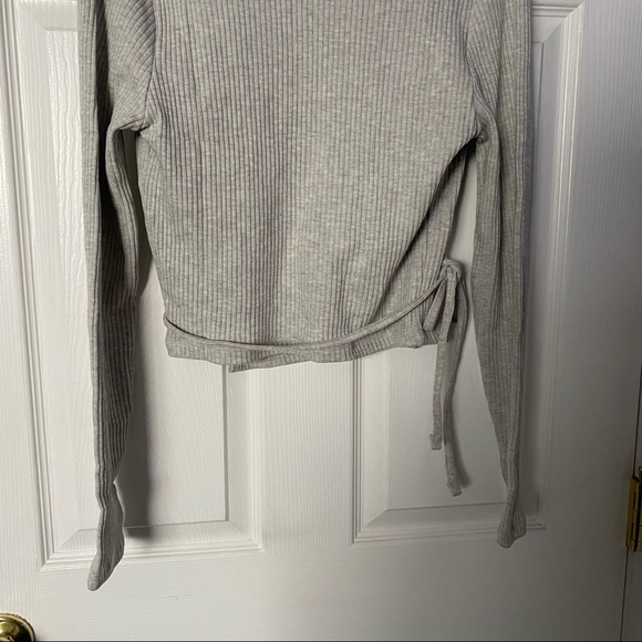 ribbed vest & long-sleeve wrap top set - Picture 7 of 7